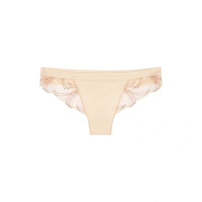 Simone Perele Nuance Blush Embroidered Thong In Pearl