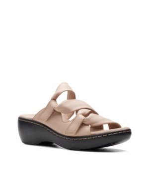 clarks blush sandals