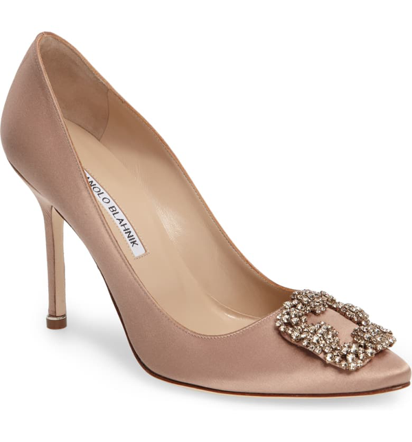 manolo blahnik hangisi flesh