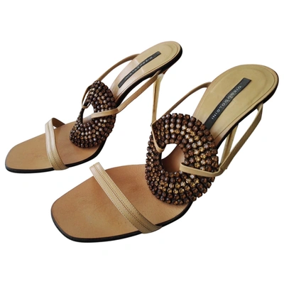 Pre-owned Diego Dolcini Leather Sandals In Beige