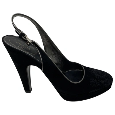 Pre-owned Prada Velvet Heels In Black