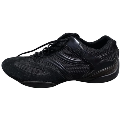 Pre-owned Hugo Boss Leather Low Trainers In Black