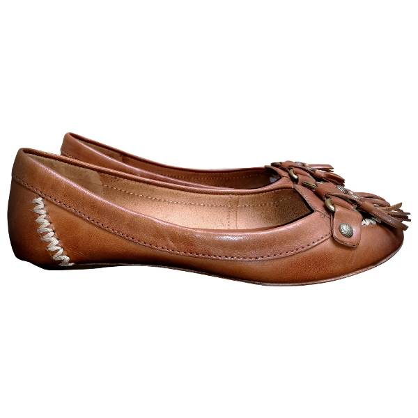 camel ballerina flats