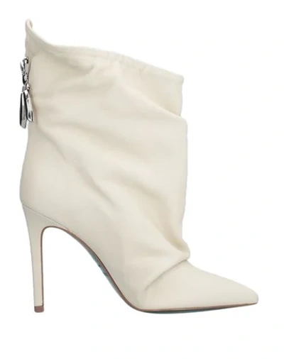 Patrizia Pepe Ankle Boots In White