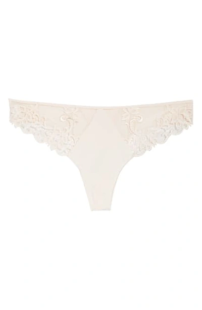 Simone Perele 'saga' Embroidered Thong In Blush