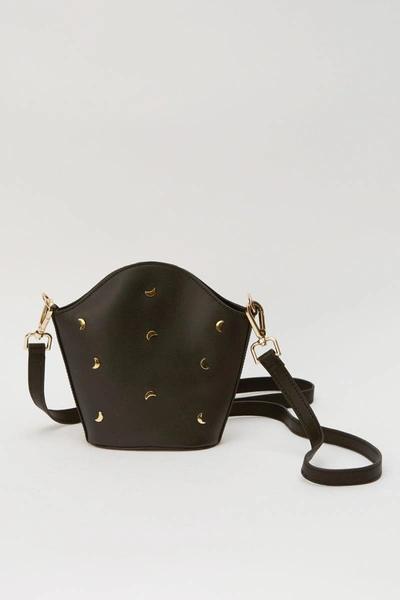 Jaggar Crossbody Moon Bag In Black