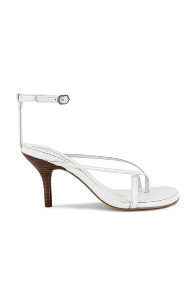 Jaggar Rein Sandal In White