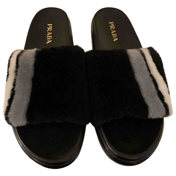 black fur sandals