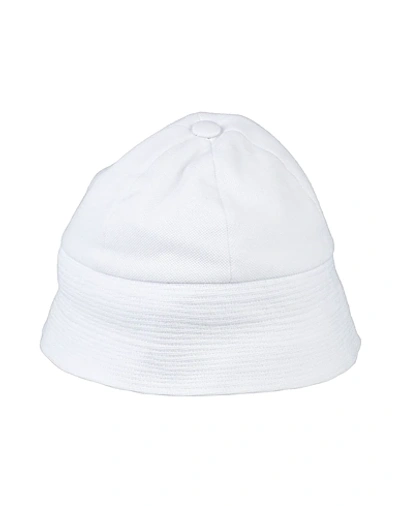Pili Carrera Kids' Hats In White