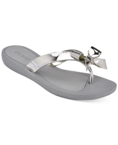 Guess Tutu Bow Flip Flops Women's Shoes In Silver Specchio