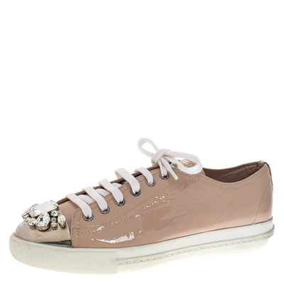 Pre-owned Miu Miu Beige Patent Leather Crystal Embellished Cap Toe Lace Up Sneakers Size 39.5