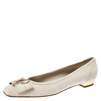 Pre-owned Louis Vuitton Off-white Canvas Love Logo Ballet Flats Size 39 In Cream