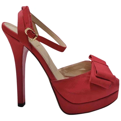 Pre-owned Fendi Sandals In Red