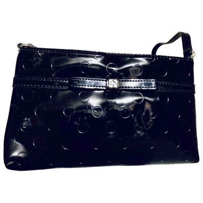 Pre-owned Kate Spade Patent Leather Crossbody Bag In Black