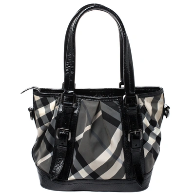 Pre-owned Burberry Grey/black Beat Check Nylon And Patent Leather Lowry Tote