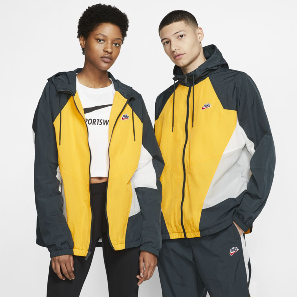 nike heritage essentials windrunner