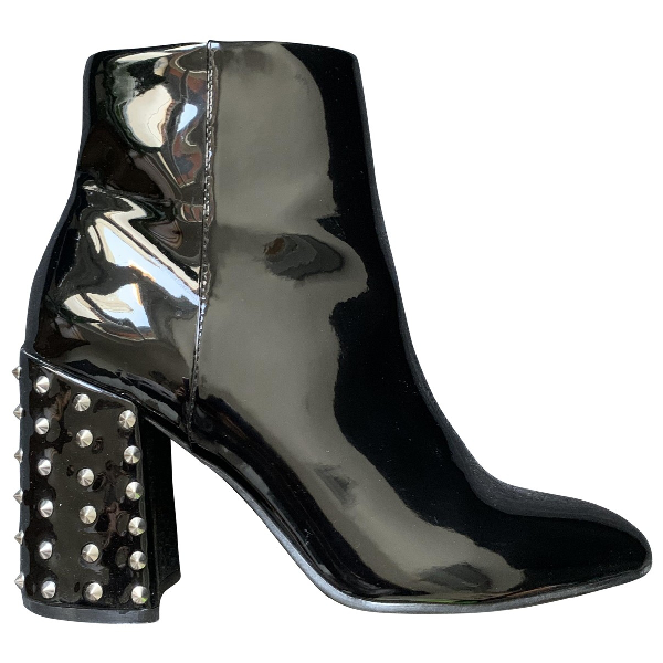 steve madden patent boot