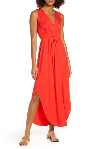 Fraiche By J V-neck Jersey Dress In Red