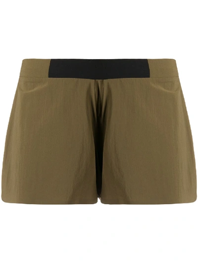 Falke Contrast-waist Stretch-shell Shorts In Green