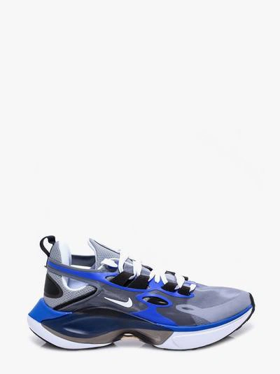 Nike Signal D/ms/x Sneakers In Grey