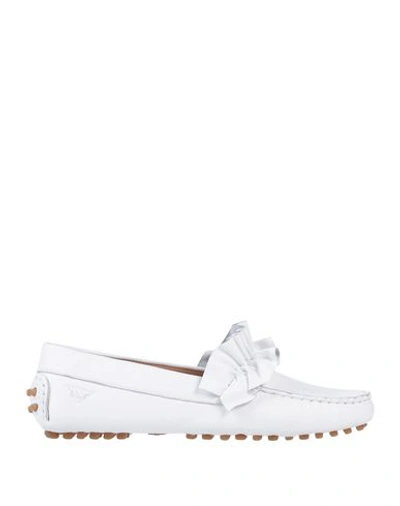 Docksteps Loafers In White