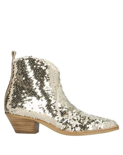 Carmens Ankle Boots In Platinum