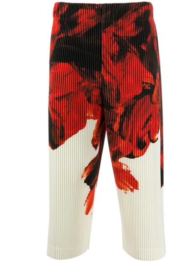 Issey Miyake Graphic Print Pleated Trousers In Red