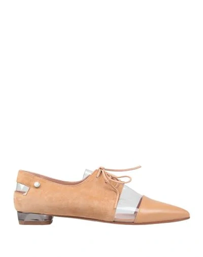 Manila Grace Lace-up Shoes In Camel