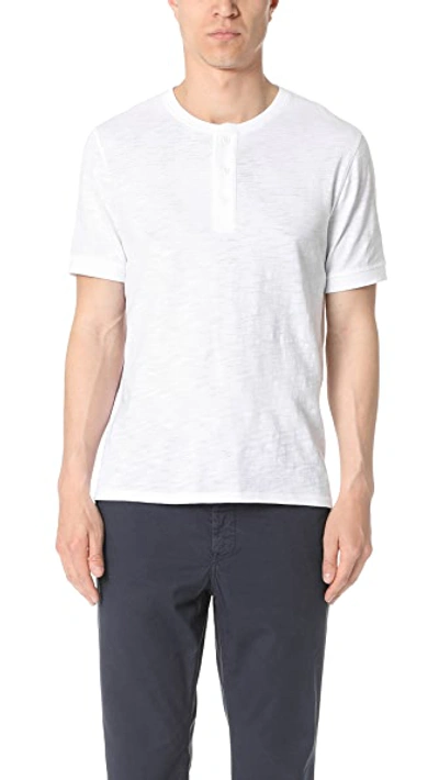 Vince Classic Short Sleeve Slub Henley In White