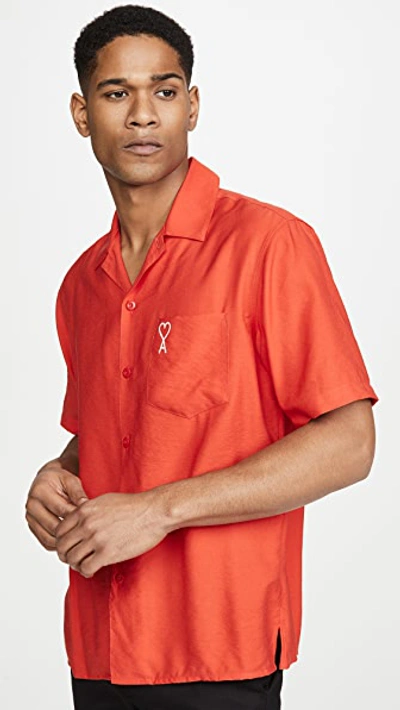 Ami Alexandre Mattiussi Camp-collar Logo-embroidered Woven Shirt In Rouge