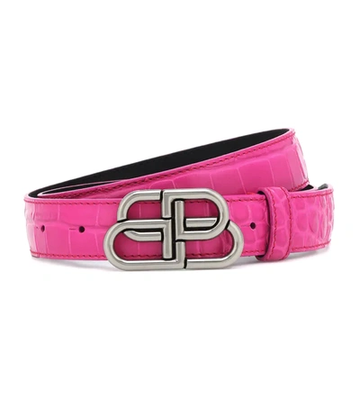 Balenciaga Bb Logo Buckle Croc Embossed Leather Belt In Pink  display picture 2