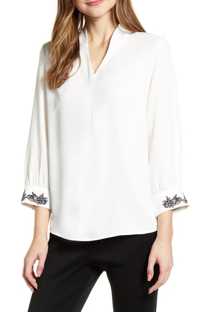Ming Wang Embroidered Cuff Tunic In White/ Black
