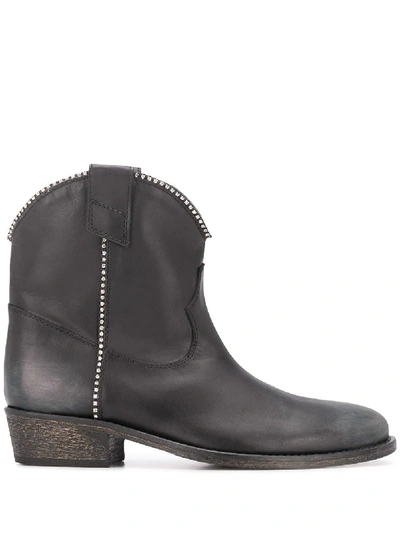 Via Roma 15 Western Style Ankle Boots In Black