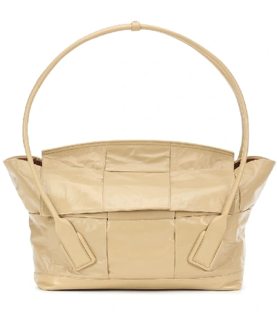 Bottega Veneta Arco Slouch Medium Shoulder Bag In Neutrals