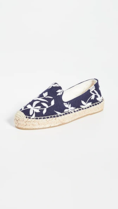 Soludos Shiloh Floral Embroidered Espadrilles In Blue