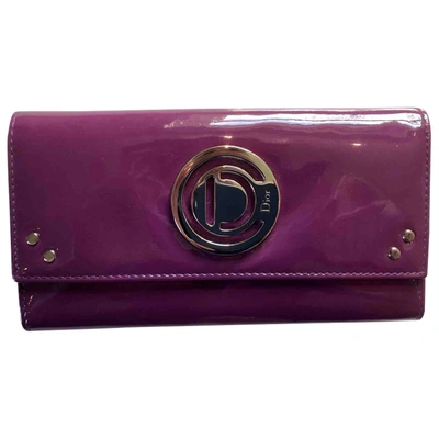 Pre-owned Dior Patent Leather Wallet In Purple
