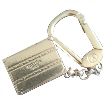 Pre-owned Louis Vuitton Key Ring In Silver