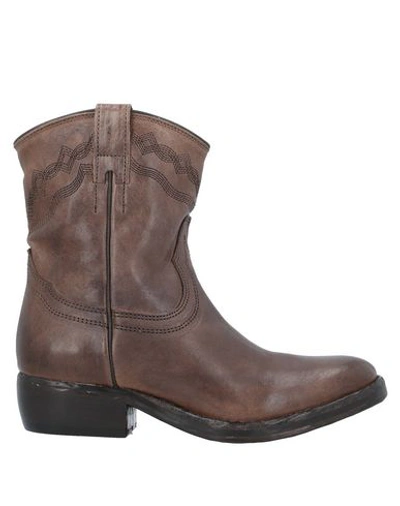 Catarina Martins Ankle Boots In Brown