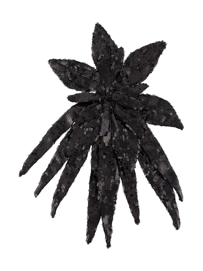 N°21 Sequin Embellished Flower Brooche In Black
