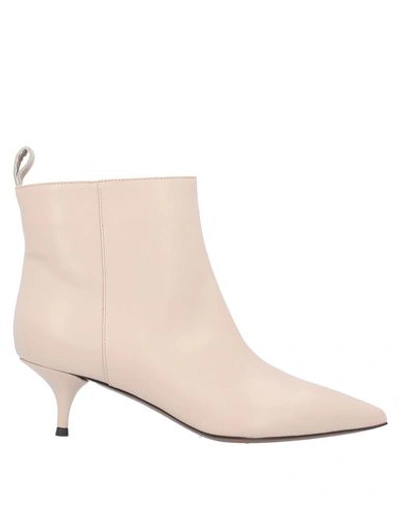 L'autre Chose Ankle Boots In Light Pink