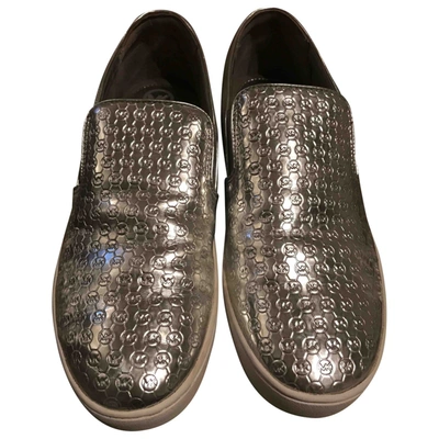 Pre-owned Michael Kors Patent Leather Trainers In Silver