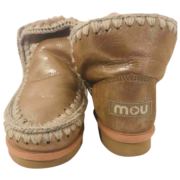 mou boots gold