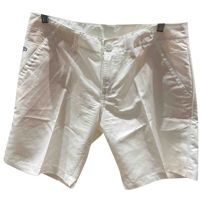Pre-owned Peak Performance Short Trousers In White