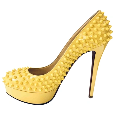 Pre-owned Christian Louboutin Bianca Patent Leather Heels In Yellow