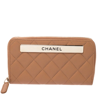 Pre-owned Chanel Brown Quilted Leather Trendy Zip Around Wallet