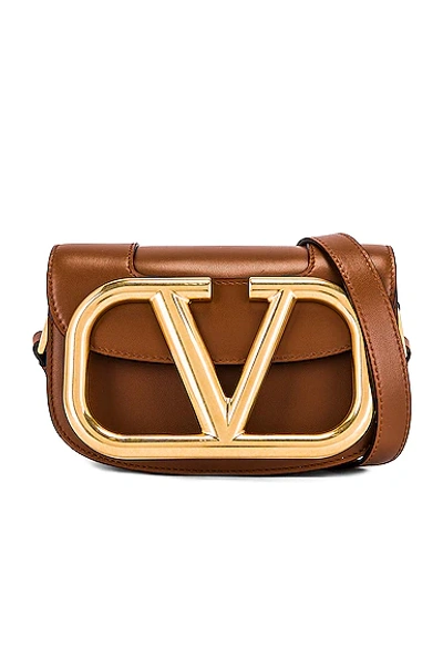 Valentino Garavani Supervee Small Leather Shoulder Bag In Selleria