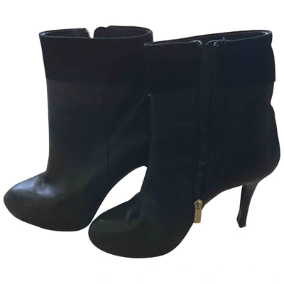 Pre-owned Maje Leather Ankle Boots In Black