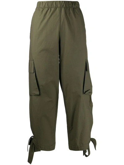 Danielapi Cropped Cargo Trousers In Green