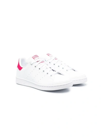 Adidas Originals Stan Smith Sneakers In White/red