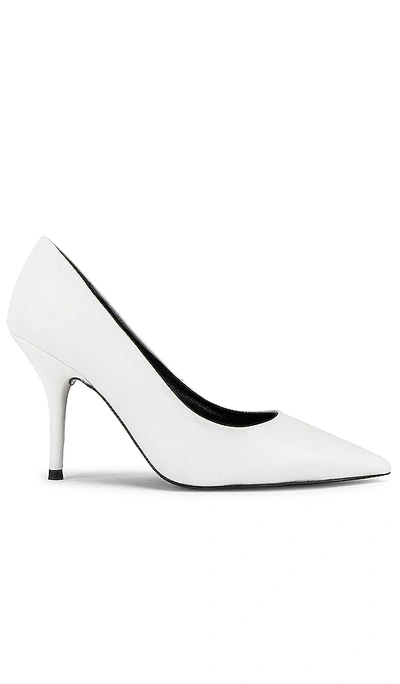 Alias Mae Hilary Stiletto In Ivory Leather